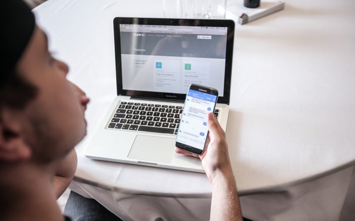 FWmediaEurope's tweet photo. L’arnaque #chatbots durera-t-elle encore longtemps ? https://t.co/PLaO301WrV par @tomg_ #SocialMedia #Marketing https://t.co/PQIWMg9YgP