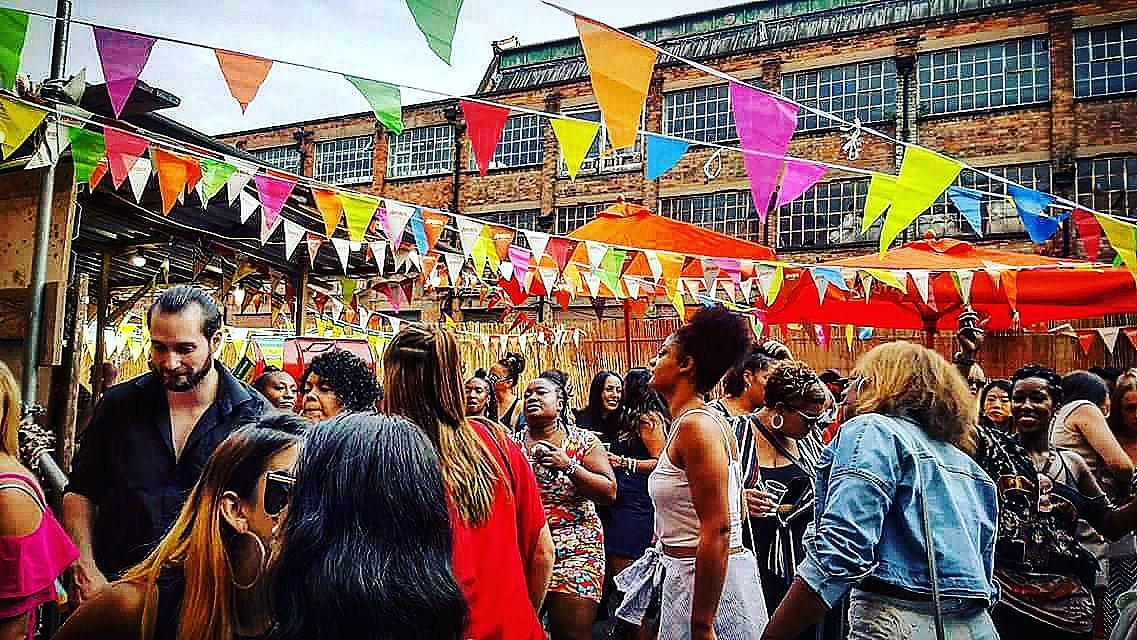 Why be inside when we're having a heatwave? It's nuts to be in a hot and sweaty in a venue for a party so we're taking ours outside @brunchinandhiphop for a sizzle-shizzle! We are the only Brunch party to be hosted outside. Grab your tickets today via @theticketsellers Sat 4 Aug