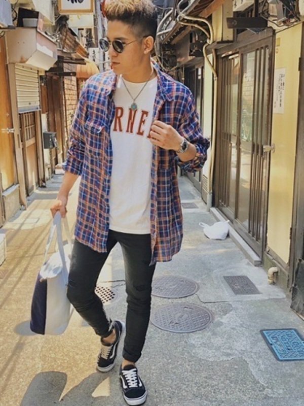 WORN_OUT_AGE's tweet photo. #OUTAGE
人気の #カレッジTシャツ のご紹介です!
CORNELLロゴTシャツ
https://t.co/jE6XxtevJB
#109MENS #109MENSNET #109NET #MAGNET109 #ペアルック #アメカジ https://t.co/5XaqXM2PE0