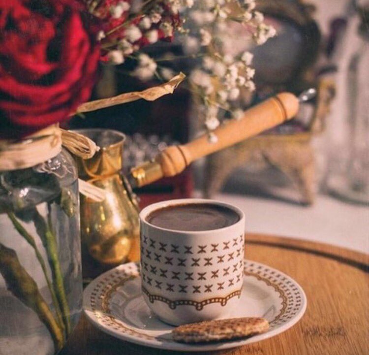 Si1804's tweet photo. الوُقت و الإهتمام أَجمل و أثمن شيء 
قد تُهديہ لّشخص تُحبه https://t.co/Ll7A0mUqcd