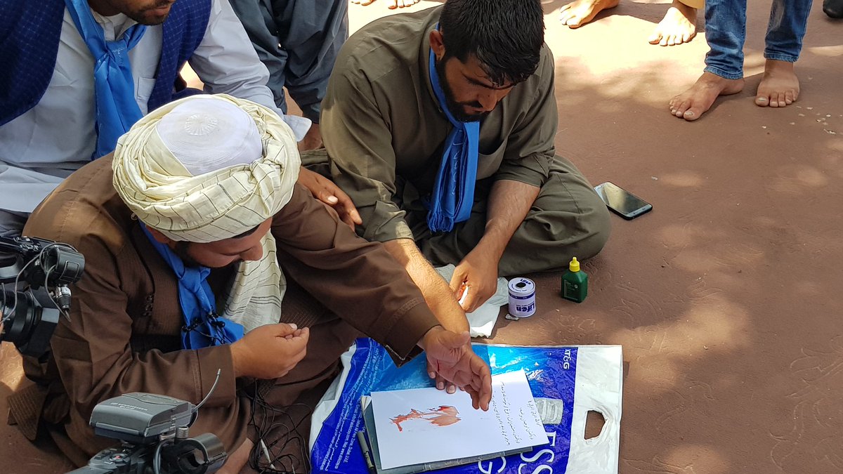 Writing letter with their bloods for UN and asking for more pressures on Pakistan to stop supporting insurgents in AFG
#helmandpeacemarch