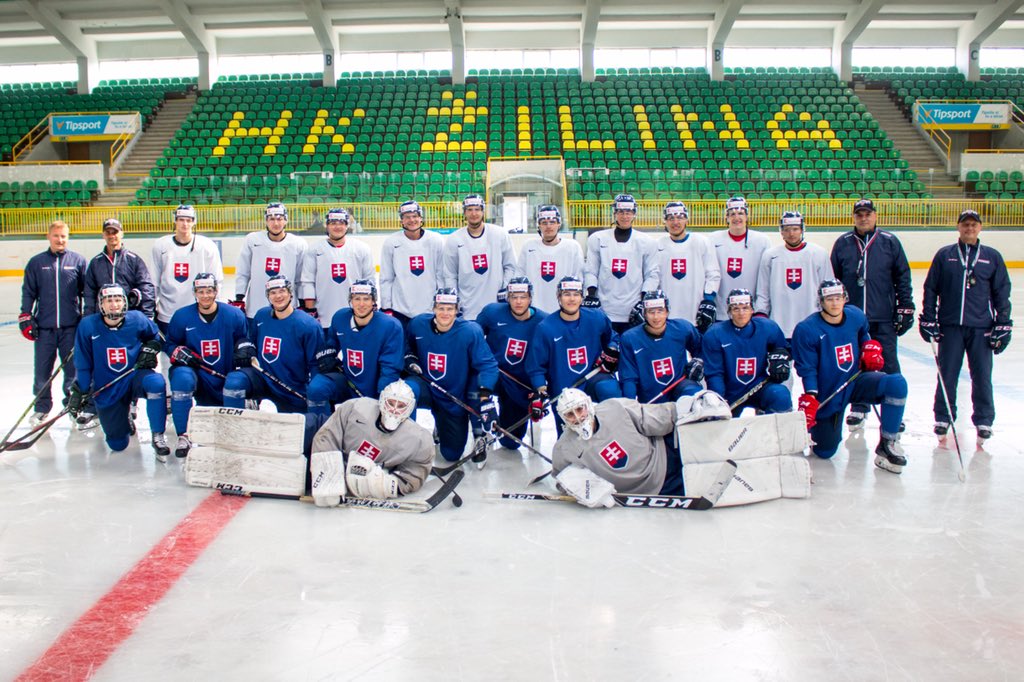 U20 national team has already gone to Zürich to Summer Hockey Challenge, where #U20svk is going to play three games against <a href="/SwissIceHockey/">Swiss Ice Hockey</a>, <a href="/deb_teams/">Deutscher Eishockey-Bund</a> and <a href="/narodnitym/">Není Česká hokejová reprezentace</a> 🏒🥅🇸🇰💪 #HockeySlovakia