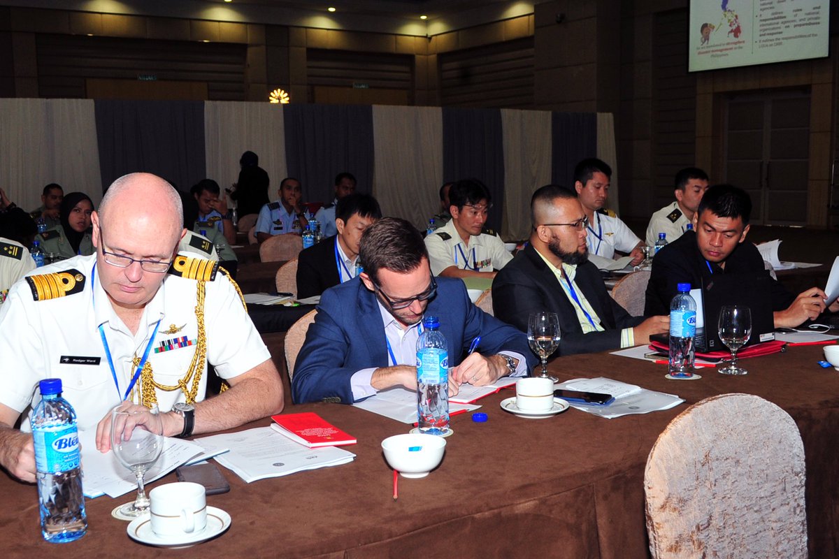 myjointforce's tweet image. Majlis Pembukaan TTX ADMM-Plus EWG on HADR 2018 dirasmikan oleh Mej Jen Dato' Mohd Asghar Khan bin Goriman Khan TUDM &amp;amp; Mr Mark Swayne, Deputy Assistant Secretary of Defence, US DOD di Wisma Perwira ATM.
#DefenceDiplomacy 
#Interoperability 
#teamingforsuccess
#ADMMPlusEWGonHADR