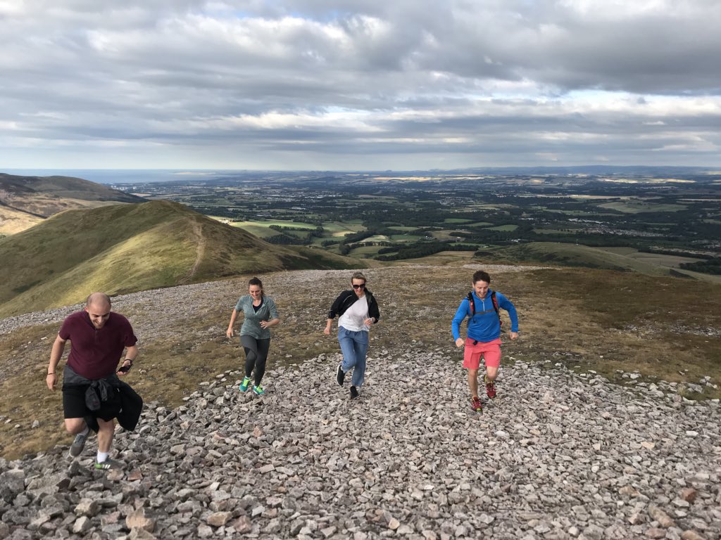 UmegaNeil's tweet image. Tuesday night in the Pentlands Hills with Team @UmegaLettings Epic.
