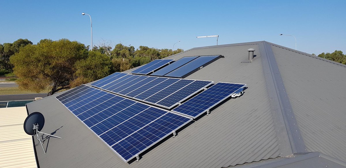 Hello Solar tweet media