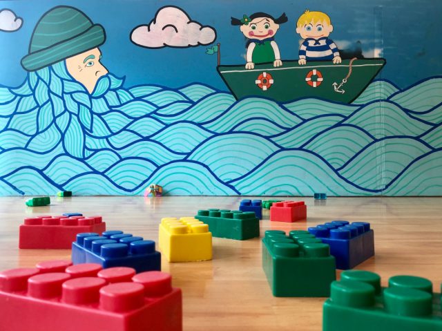 SistersCity's tweet photo. Hoy os hablamos de la escuela infantil más especial de Donostia, Tilin Talan para txikis de 0-3 años. https://t.co/Eim3lvtNli #Donostia #Sansebastian #haureskola #niños #escuelainfantil #tilintalan https://t.co/e3OxXq2BsY
