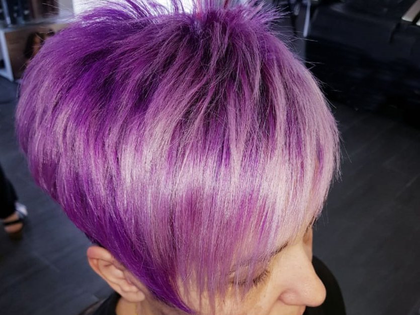 framesies's tweet photo. Hoy os enseñamos el antes y después de este trabajo realizado por Pilar Hernández Peluquería y Estética.
En la raíz aplicó #FramcolorGlamour 6.66 a 20 vls. y después se tonalizó de medios a puntas con 10.16 + 10.66 a 20 vls.
#framesies https://t.co/3sfRTR2oGa