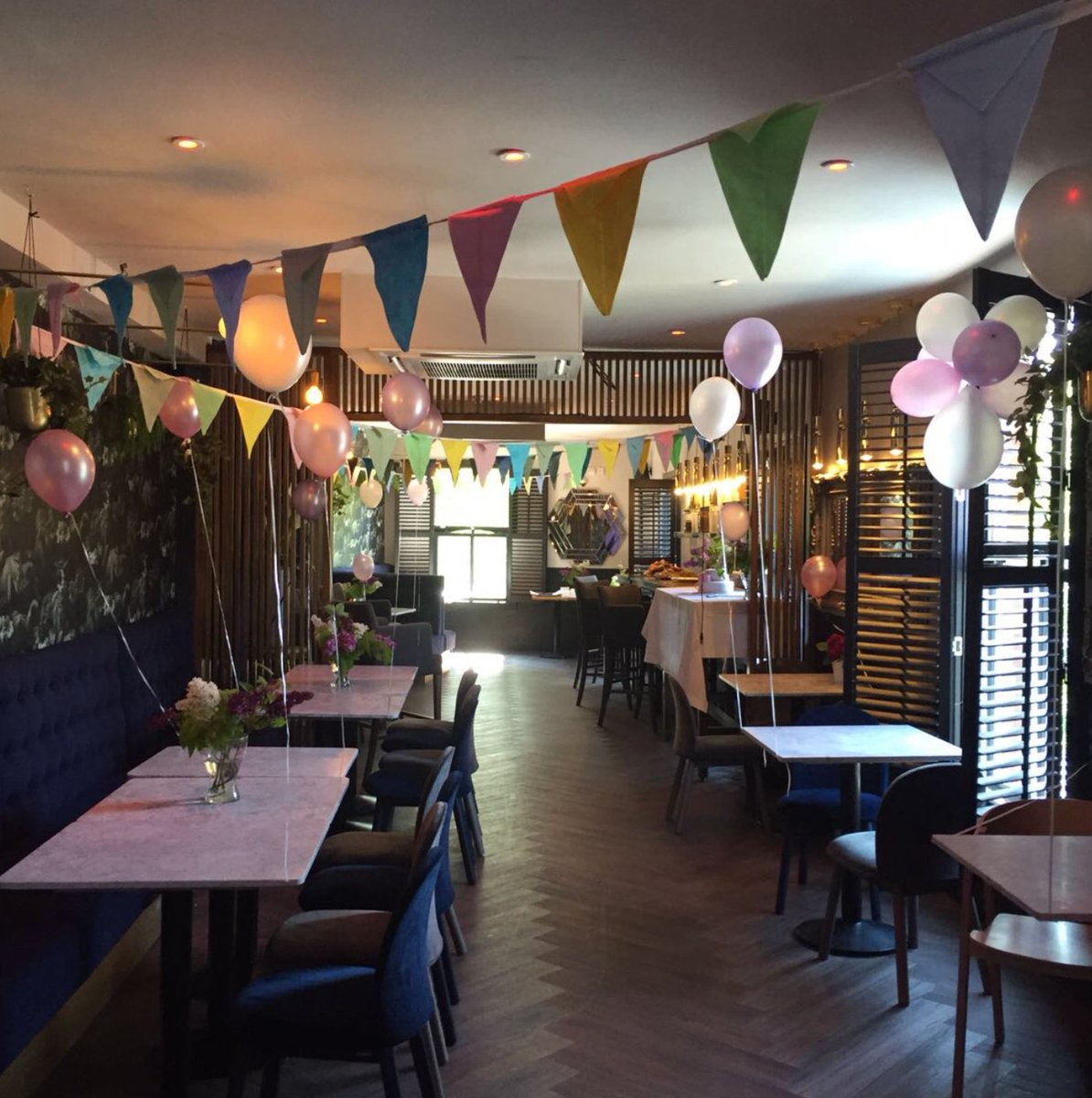 Want to make your party extra special? Our 1920s inspired venue makes for a truly splendiferous affair! Expertly mixed cocktails, and inspiration from the old and new adds a high-end feel to any party! Swing by for the details! 👉 ow.ly/JxaI30l0iQ0