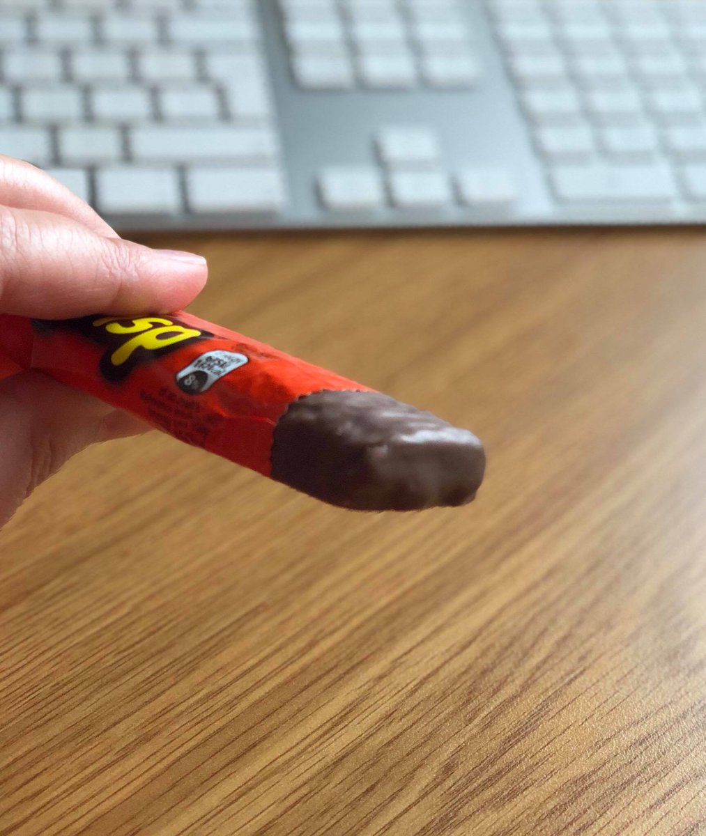 WabbeyDesign's tweet photo. They sat on the #ToffeeCrisp 😟 https://t.co/JhG4k5vv2o