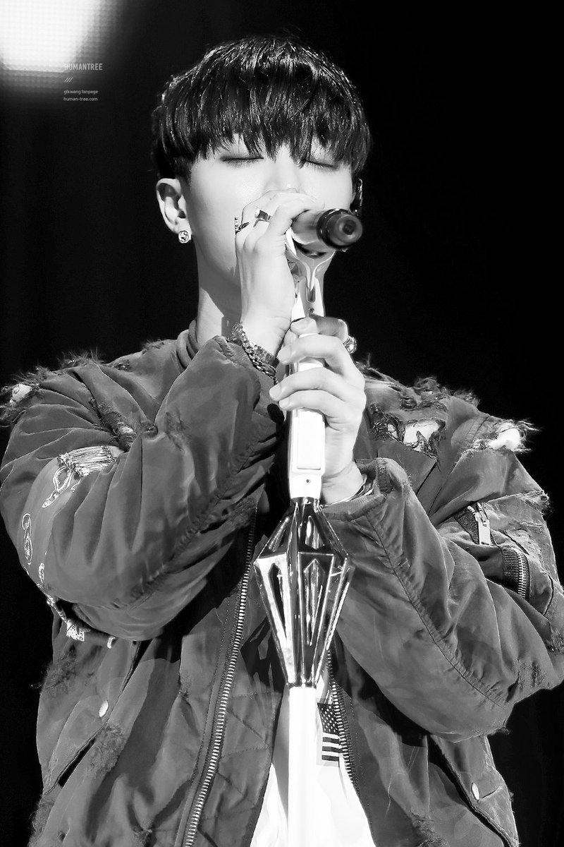 humantree_gk's tweet photo. 180722 행복해 기광아
#이기광 #하이라이트 #gikwang 
https://t.co/x7M72xTGA4
https://t.co/x7M72xTGA4 https://t.co/HrxrUmTwYm
