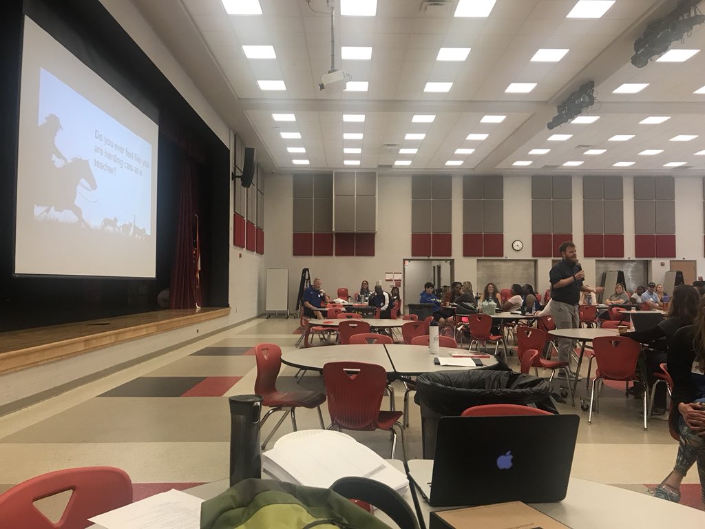 khokanson's tweet photo. Any day you have to go back to work after vacation & you start the day with @MrChase is a great day #inqCMSD https://t.co/cKzLqIkgQ0