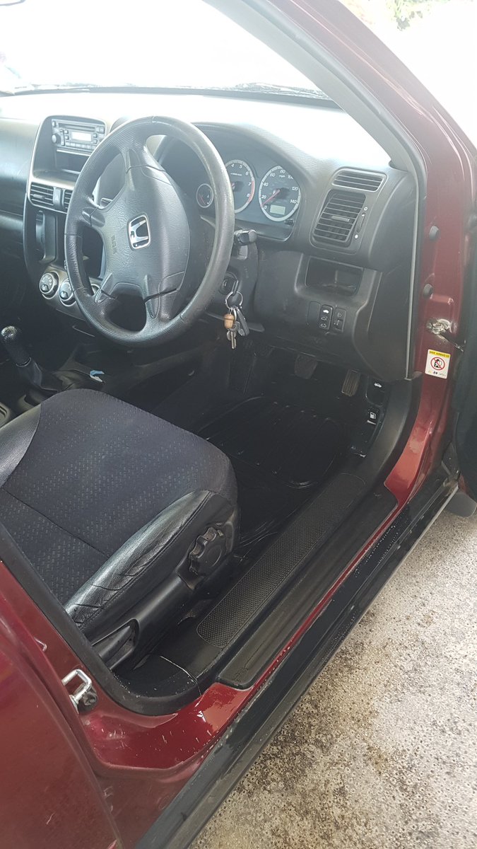We were given a one hour challenge to do as much as possible on this car, not a perfect #valet but much better! #cornwall #Truro