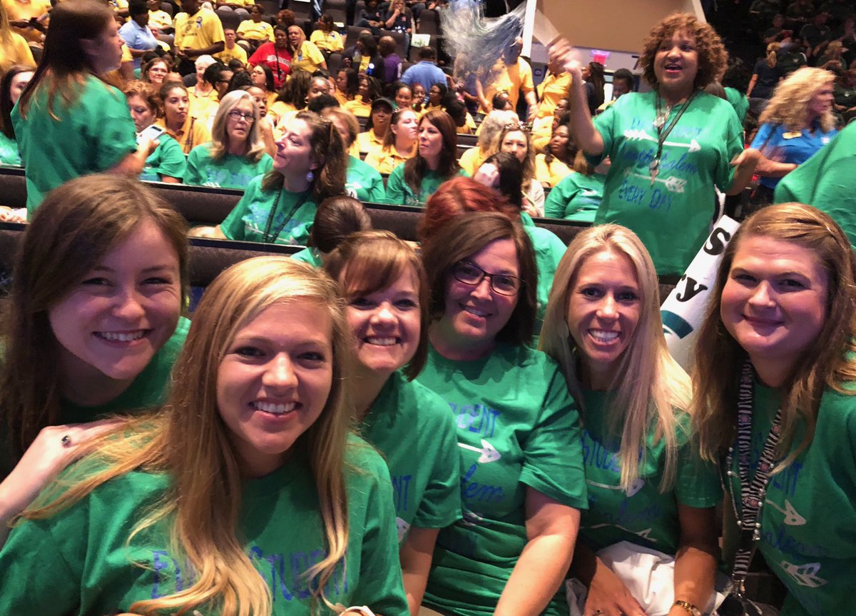 estesncss's tweet photo. Jump on 3rd grade #3rdgradesacharm #NCSSbetheBEST #ssetheplacetobe ⁦@SSE_NEWTON⁩ https://t.co/V7Xusm3x29