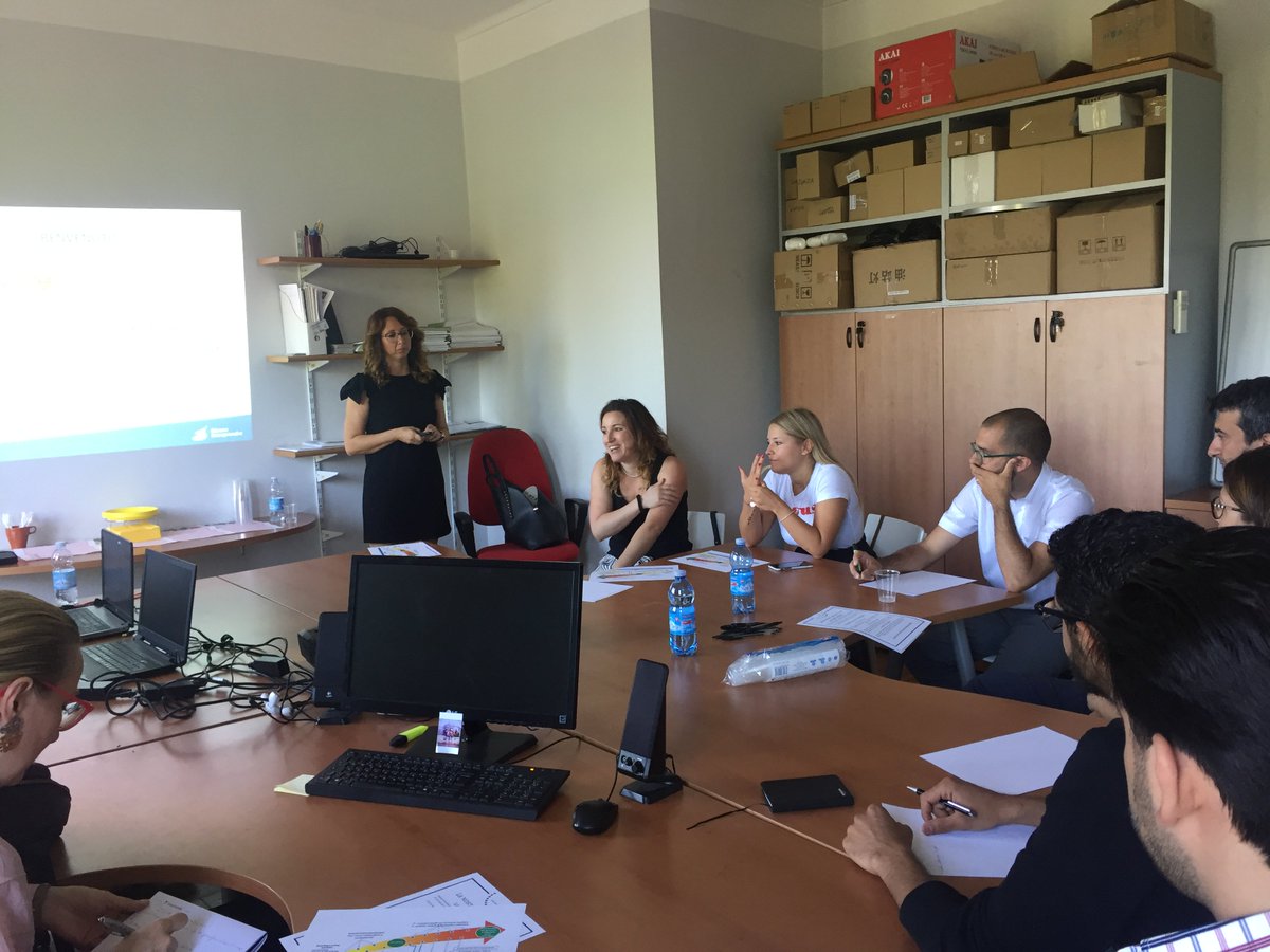 Re_Piemonte's tweet image. BENVENUTI! 🤝🙋
Momento previsto dalla nostra metodologia per tutti gli imprenditori entrati nella fase di Professionalizzazione, prossimi al Comitato di Convalida.
L'obiettivo?... ➡️reseau-entreprendre.org/piemonte/2018/…

#stayREP