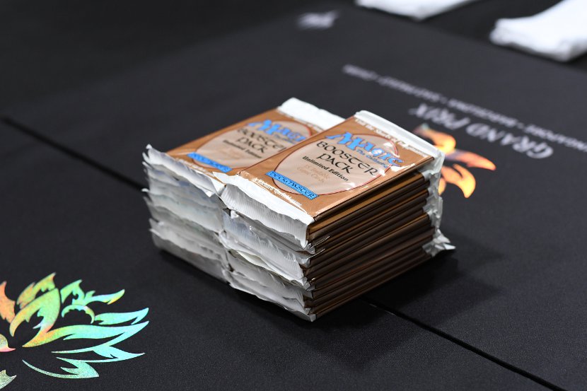 mtgjp's tweet photo. 【週刊マジックニュース】 マジック25周年を祝う大イベント、グランプリ・千葉2018の模様をテキストカバレージで振り返り! 歴史に残る祭典の記録です! https://t.co/7nJLbc67bF #mtgjp #GPChiba https://t.co/uHDKM9FkRr