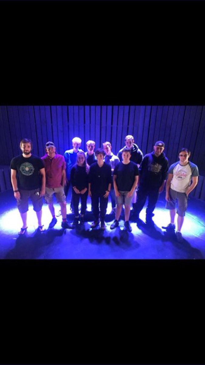 production_brad's tweet photo. Les mis is now over. Was such a good show to work on. Gonna miss working with the crew and drill hall staff. Now to prepare for uni @BackstageAcad can’t wait. #BelongBackstage https://t.co/05l59k1ViM