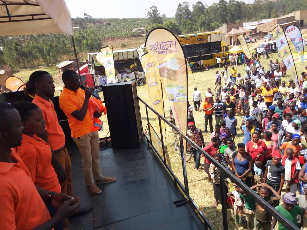 SolarNowBV's tweet photo. We are being represented at the #Ekinihiiro taking place at the #RubaarePlayGround in Mbarara. You don't want to miss this amazing event @radiowestug tell a friend to tell a friend and come see #SolarEnergy #transforminglives with #cleanenergy https://t.co/F4vaBwJexC