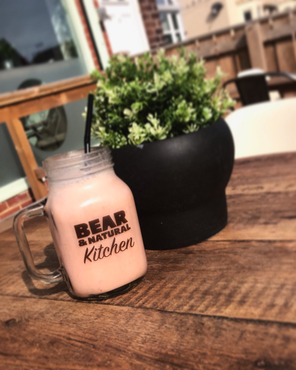 NEW SUMMER FRUIT SMOOTHIE 😍

Perfect for this hot weather 🐻🌳