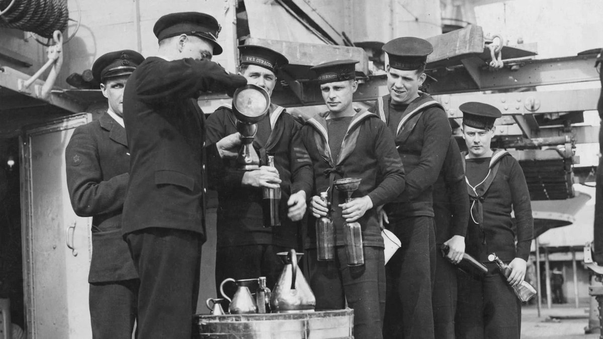 GalleFace_Hotel's tweet photo. Are you in want of more stories behind Black Tot Day? Well you’re in luck! For instance did you know that in 1740, Admiral Vernon ordered the daily rum ration to be mixed with water? The mixture was dubbed “Grog” after Vernon’s nickname “Old Grogram”
#backtot #blacktotday https://t.co/skCrXMqIaJ