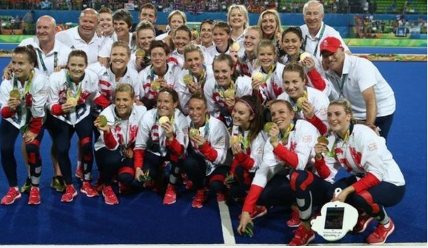BBCSport's tweet photo. 'Female athletes should be able to look good without being sexualised.'

@SamanthaQuek on the challenges that women face in the media's portrayal of female athletes.

https://t.co/fxKXW2XpnC https://t.co/5SSof06ZZ5