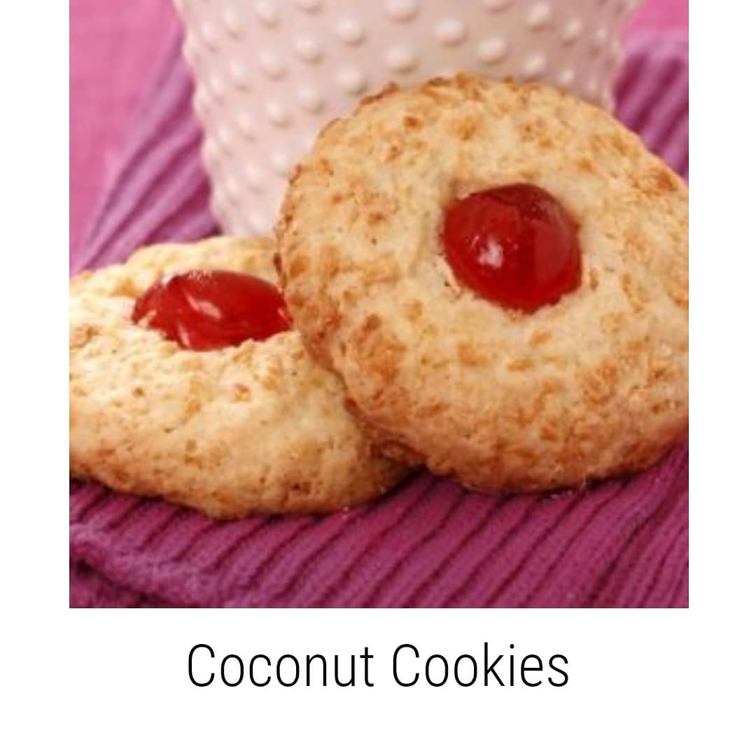 JeunFoodNetwork's tweet photo. Paris Bakery breakfast:

1. Coconut cookies N150
2. Croissant (cheese/plain/chocolate) N400
3. Cake slice of red velvet/sponge/vanilla - N800 per slice. https://t.co/uIuXcmpqkB