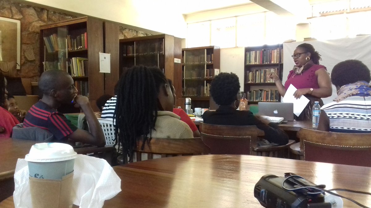 twongye's tweet photo. Nyana Kakoma of Sooomanystories at #Femritelitweek2018; It is crucial to think about what you want to write about before opening a blog. https://t.co/9Q0Rc6v5Ft