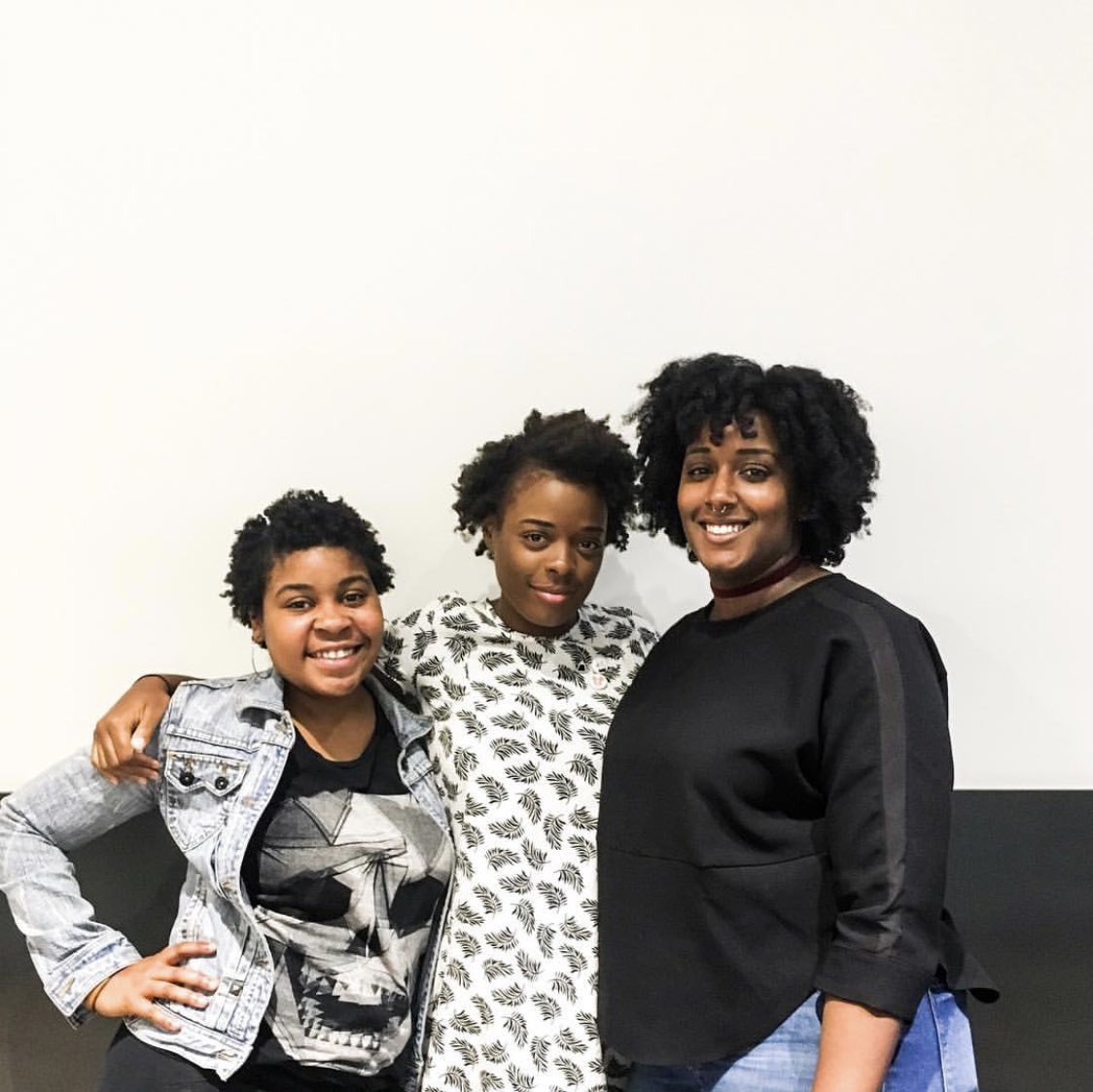 michellerenee_j's tweet photo. And most importantly, I finally met @deezz_nutz and @Tymika_Nichelle IRL and truly, nothing was the same. 😭💞 #naturallyprocessed https://t.co/Qe3RnCDnVT