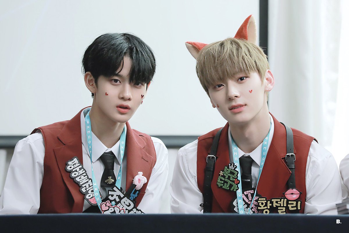 bbb_0510's tweet photo. 180616 상암 팬싸인회 #배진영
이날 진짜 귀여운데 몇장 안올렸네 🙄 https://t.co/7yZxSo2bTO