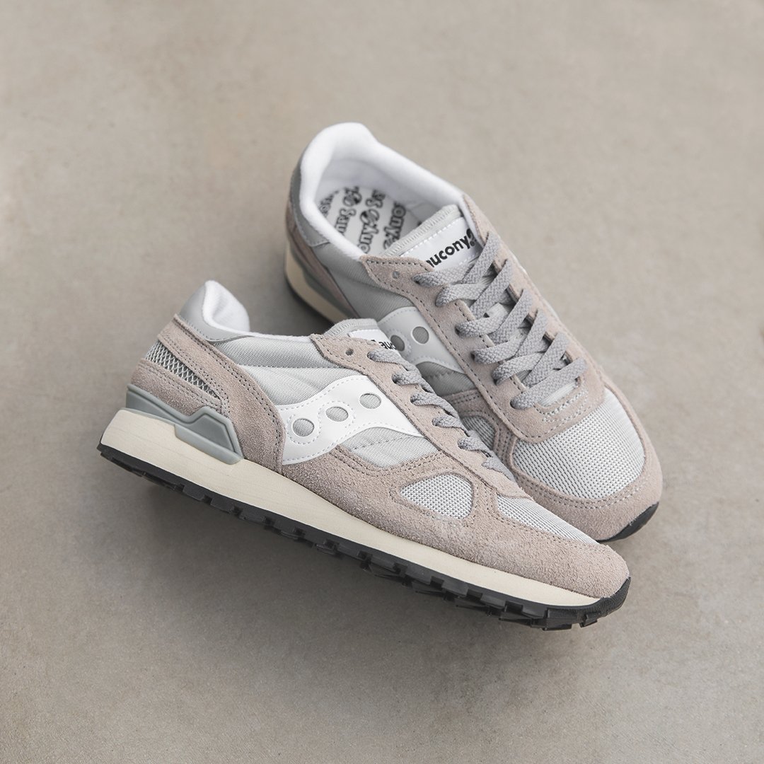 Footpatrol_ldn's tweet photo. Saucony Shadow Original 'White/Grey' | Now available online. Sizes range from UK6 - UK11 (including half sizes), priced at £85. Shop Now: https://t.co/fihVxgnKaQ #saucony #shadoworiginal https://t.co/A592BZBMiv