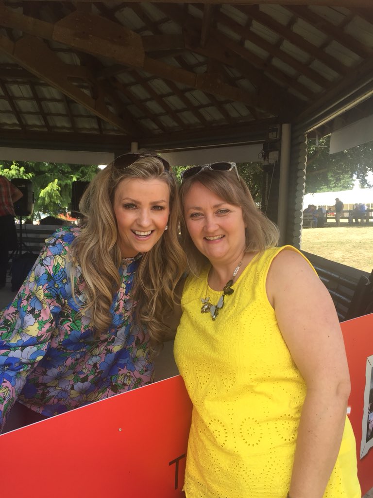 tynrhyd's tweet photo. If you’re heading over to @royalwelshshow pop over to hear the wonderful @AthenaTrio live at 1.45 today at the Bandstand. Join our Siân there too! 🎶Cofiwch alw draw i glywed yr hyfryd #AthenaTrio heddiw🎶 Dewch yn llu #cyfleeuraidd #mezzosoprano #soprano #livemusic #talentcymru https://t.co/MfUrGnsLPB