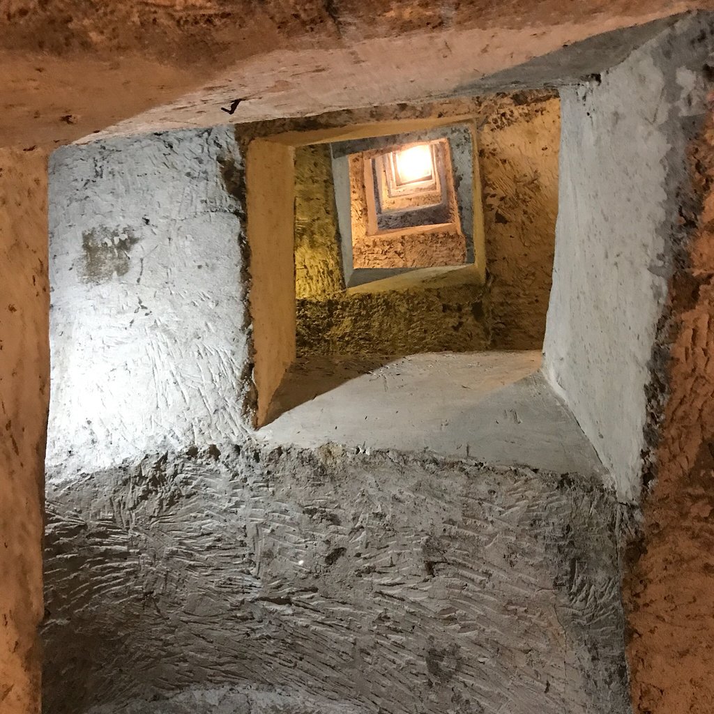 SottoNapoli's tweet photo. #NapoliSotterranea #PiazzaPlebiscito #Napoli
#NaplesUnderground #Naples #Italy https://t.co/zvdneUM9uS