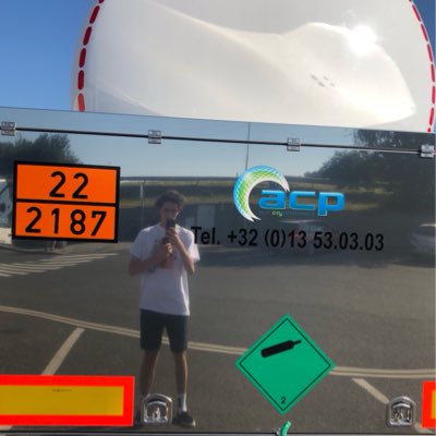 AriTopelson's tweet image. new profile picture