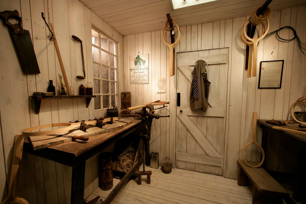 WimbledonMuseum's tweet image. We have plenty of #MusTools we'd love to show you all. We'd like to showoff our racket maker's workshop display. Why not pay us a visit and you can find out how wooden tennis rackets were made!  wimbledon.com/en_GB/museum_a…