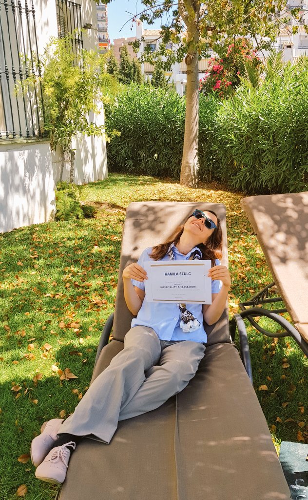 RocioPM81's tweet photo. There is a #quote that says "the fruit of your hard work is the sweetest" and after looking @szulc_kamilaDR today I think it should be true 😉
Well done Kamila!!! Very well deserved this #Hospitalityambassador award!!!
#DiamondCareers #PuebloQuinta #Dperfectservice #LifeAtDiamond https://t.co/kK0VoVfc33