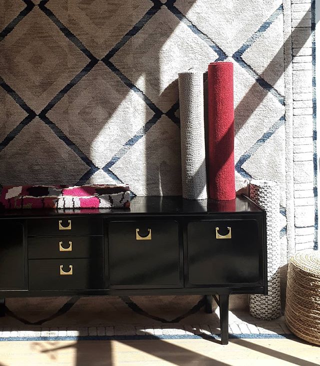 Beautiful morning light on our #scandinavian inspired Malmo #rug which is now hung in our #nottinghill showroom.