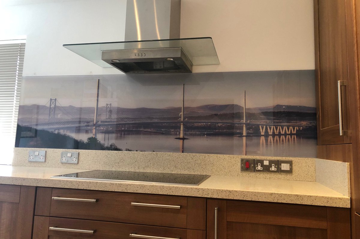 intaglioglass's tweet image. Wow! A digitally printed glass splashback of the new Queensferry Crossing bridge! A very happy customer!
#glassintaglio #intaglioglass #digitalprintsplashback #digitalglasssplashback