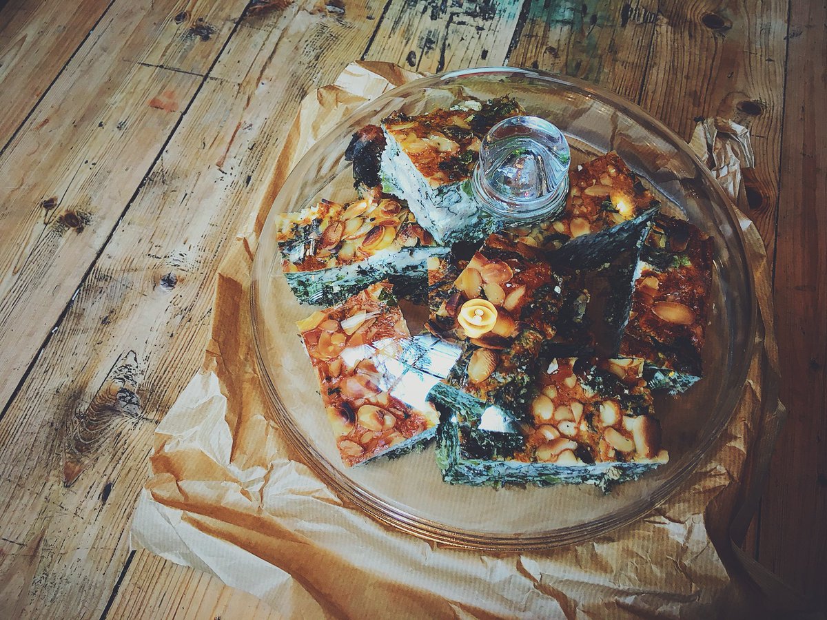 Richs Kitchen Adventure Week 2! 

Today’s Specials:

The super delicious herby pie

Roasted coriander cherry tomato hummus topping 

Coriander, Parsley, Dill, lemon grates Cucumber Hummus topping.