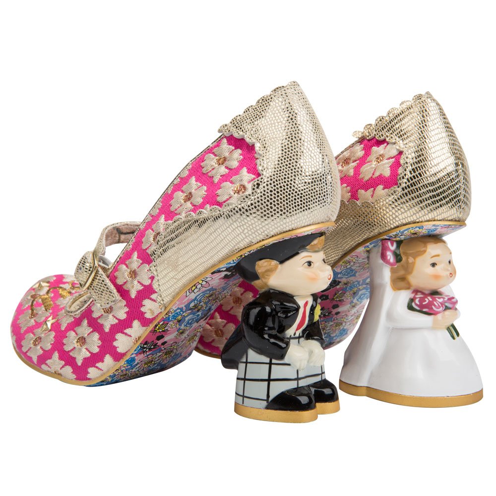 MonetEvents's tweet photo. We've found some great images whilst on our quest for fun wedding footwear. Irregular Choice never disapoint with their crazy designs. Or, why not go for a classic design but in a fun, bright colour? #creatinglastingimpressions #weddingplanner #funweddingshoes https://t.co/6D2T12WoPv