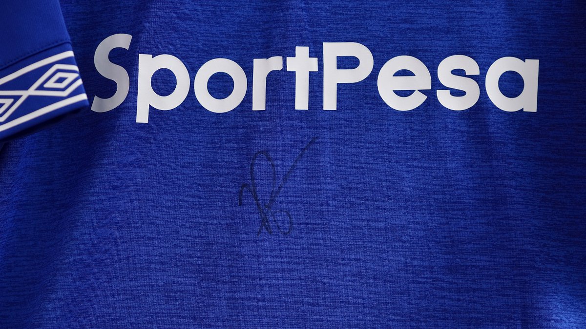Everton's tweet image. 👕 | Win the first #EFC shirt @richarlison97 wore, signed by the man himself!

Simply RT this post to enter.