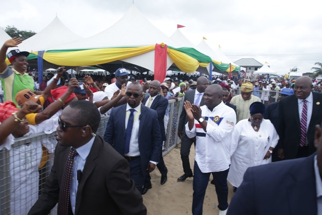 Akinwunmi Ambode tweet media