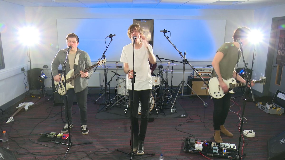 TheMusicRoomtv's tweet photo. This weekend, The Ultraviolet join us in The Music Room https://t.co/E26tCczJXr