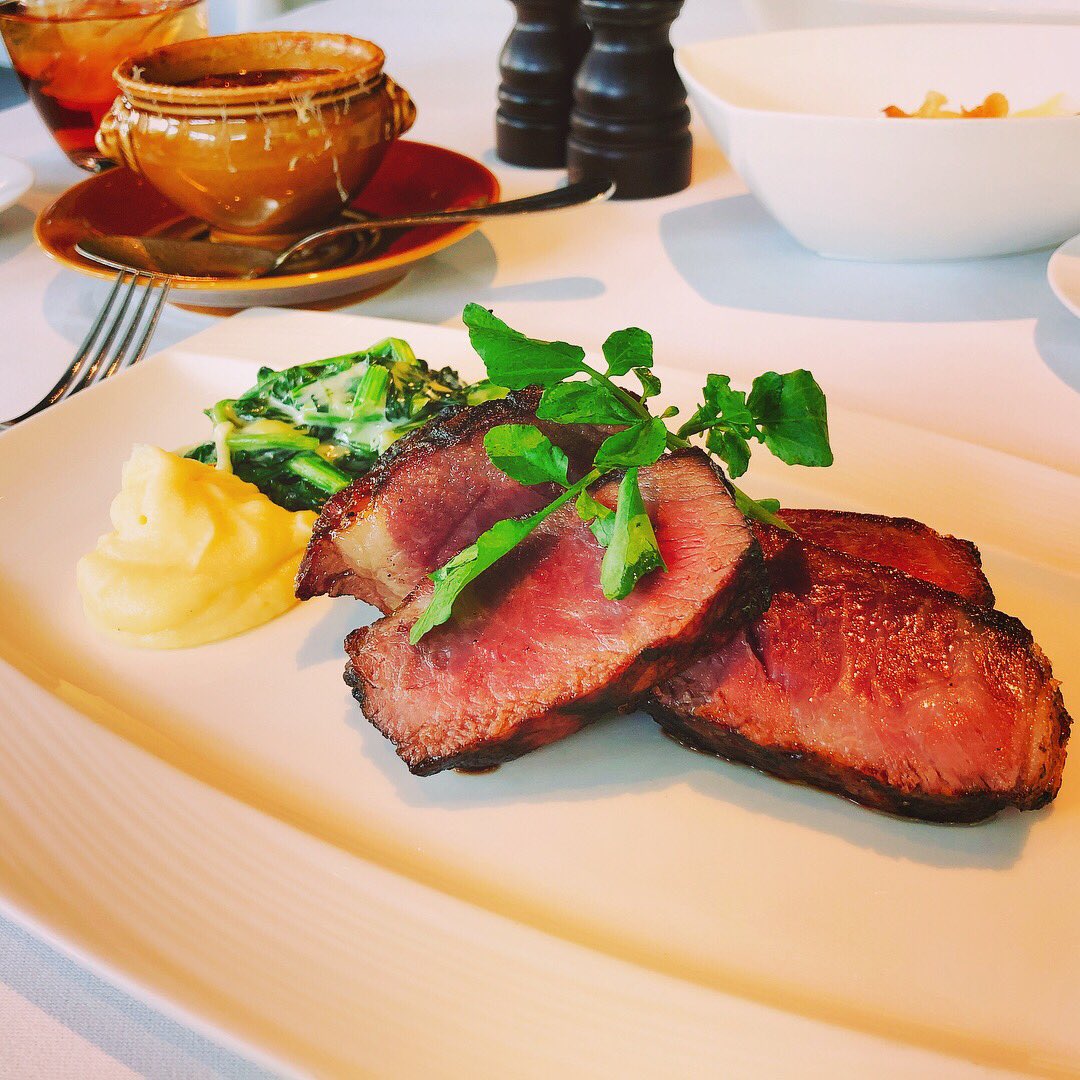 inoeri1030's tweet photo. RJ=ルビージャックスへ🍖🍖
ランチMTGでした☺︎
#六本木一丁目 #アークヒルズ #rubyjacks #steakhouse #マッシュポテト #クリームスピナッチ #肉食女子 #ランチ #赤身肉 #ウイスキー熟成牛 #ジャックダニエル #ルビージャックス #tokyo #foodstagram #instagourmet #yummy😋 https://t.co/C3eFGNU1iy