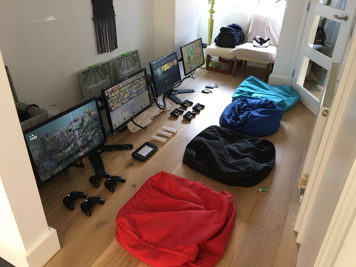 We don’t need a lot of space! Our ‘One for the Living Room’ package! #luton #dunstable