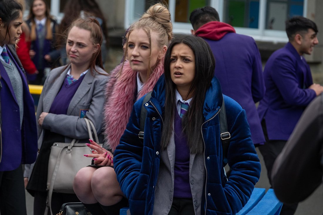 <a href="/NasParacha/">Nas Paracha</a>