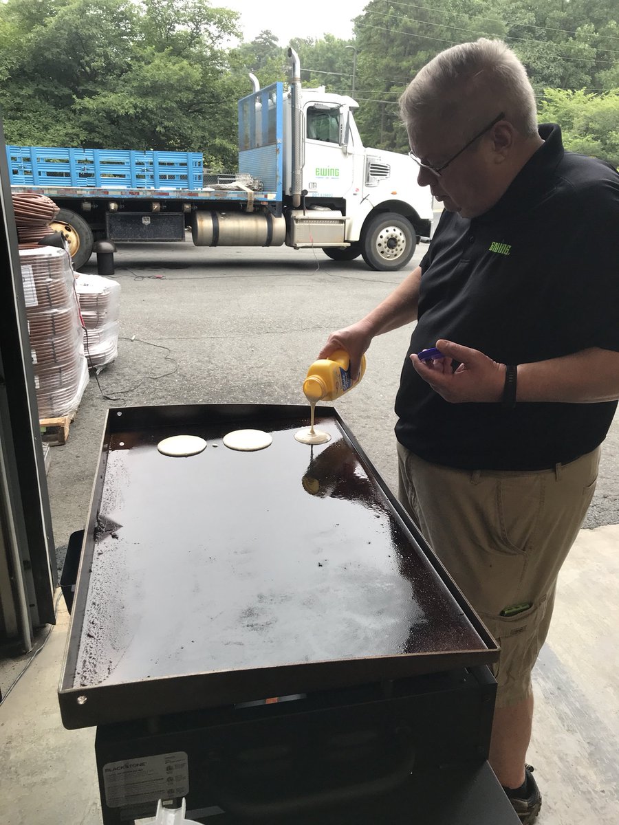 sajohnston1's tweet photo. Pancakes and sausage breakfast being served @EwingIrrigation N Charlotte right now. Stop by and place your seed early orders while you eat. https://t.co/ygOxei18Ef
