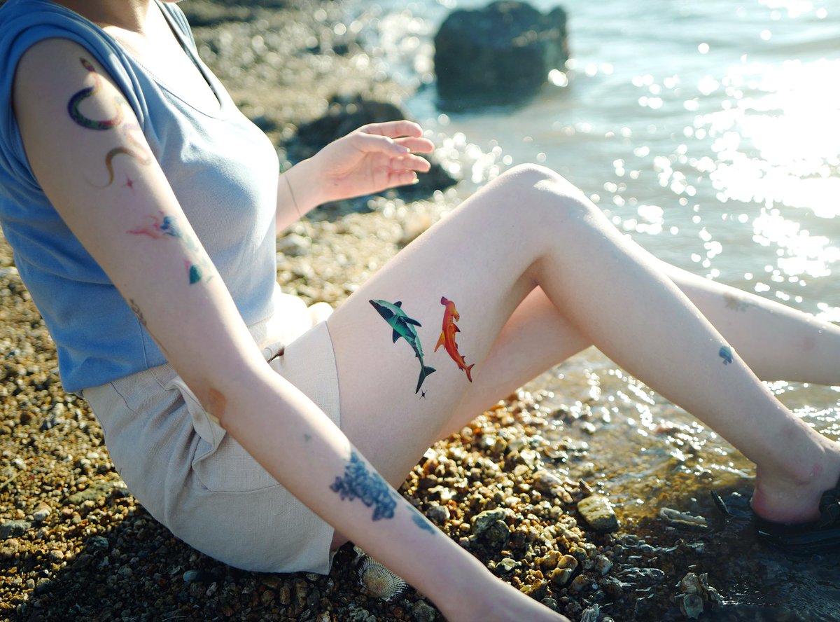 zihee_tattooist's tweet image. ⚡️⚡️⚡️⚡️⚡️
Ziheetattoo x sol.dout
⚡️⚡️⚡️⚡️⚡️
타투스티커 판매 시작합니다
절 팔로우하고 리트윗 해주신 분에 한하여
랜덤 추첨으로 2명에게
ziheetattoo 스티커를 보내드립니다!
아래 링크를 통해 구매진행 가능합니다
🌿
m.sol-dout.com