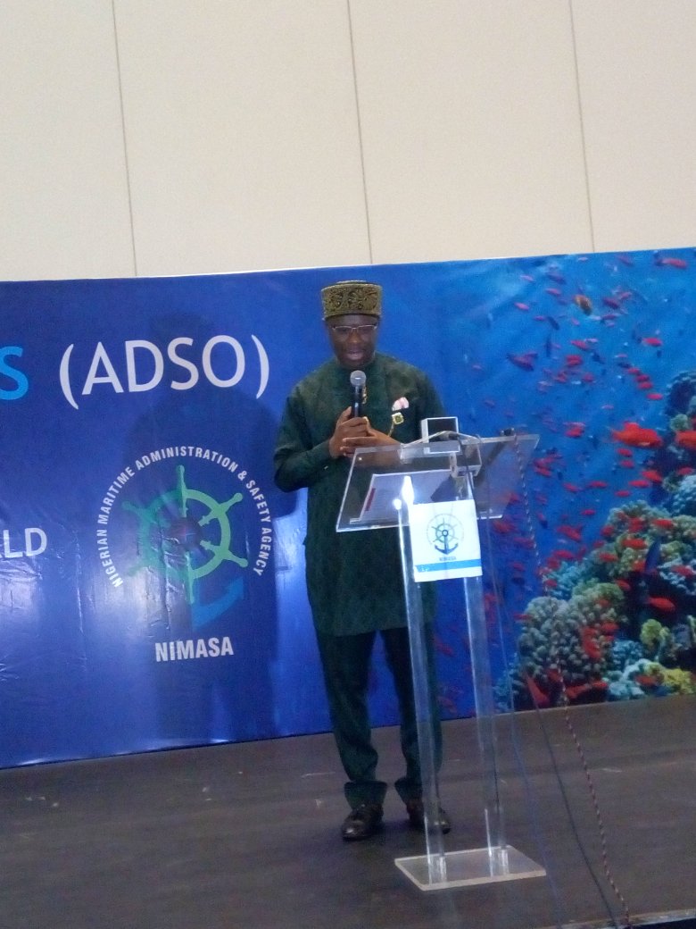 AledehLive's tweet photo. #ADSO2018: @nimasaofficial DG, @PetersideDakuku delivering his speech. #AledehNews #NIMASA @aledeh @PurityPhils https://t.co/6rjIYmV1RS
