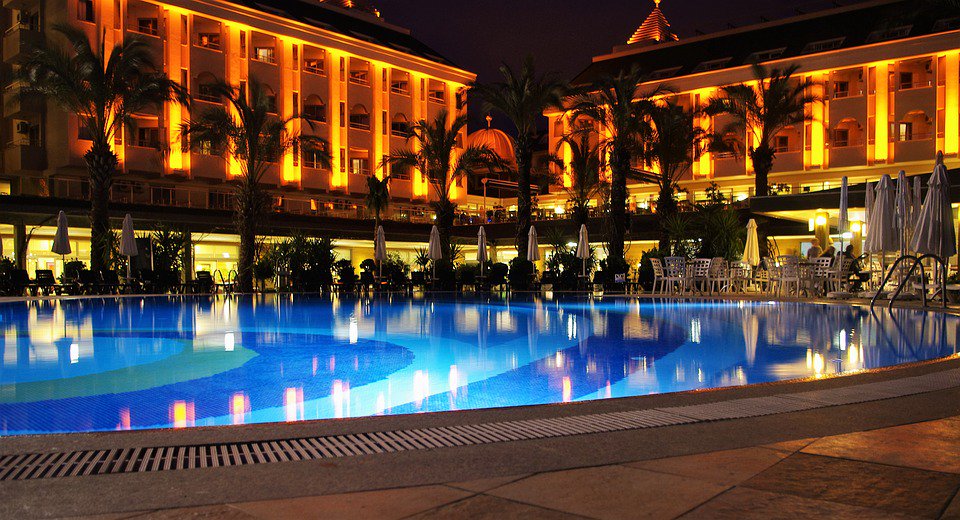ExecMarketing's tweet photo. Here are 8 Things you should look for in a Hotel Management Company.
https://t.co/VHFPNnRMZd https://t.co/UhOiYfoh7A