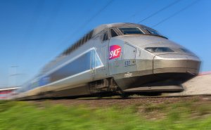 Synergis_Ed's tweet photo. There are many similarities between train travel and higher education. Both are useful ways to get to a desired destination. Both hearken back to an older time. Both have been slow to change and are often vulnerable to new challenges. #highered https://t.co/jHk5oC296f https://t.co/Cyn7s69AbF