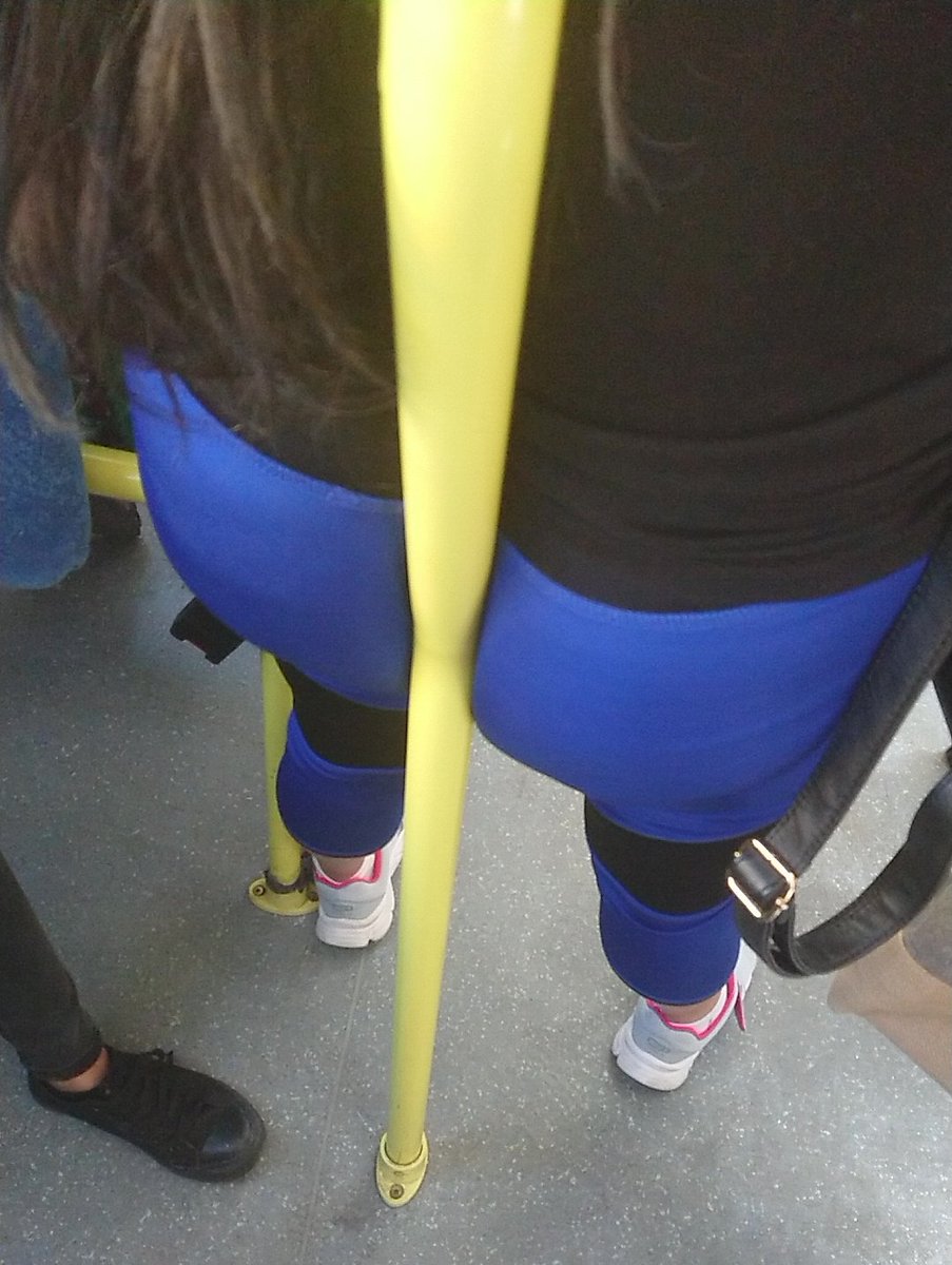 TeLeoDelReves's tweet photo. Partirse el culo, descripción gráfica #fotoninja https://t.co/7vfbqh23Ig